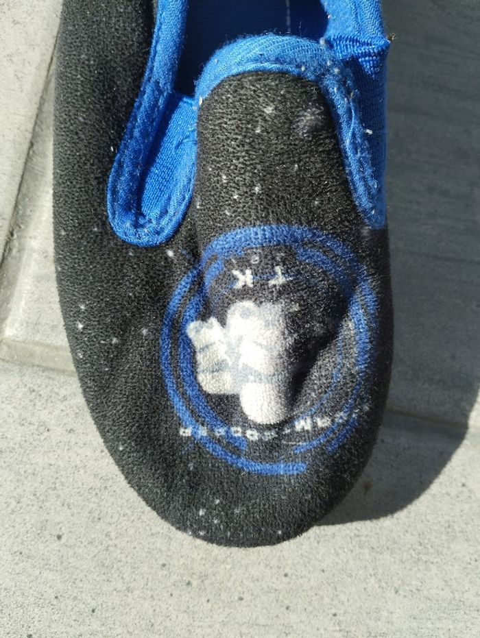 Lot n° 311 Chaussons "Star Wars" taille 31 - photo numéro 5
