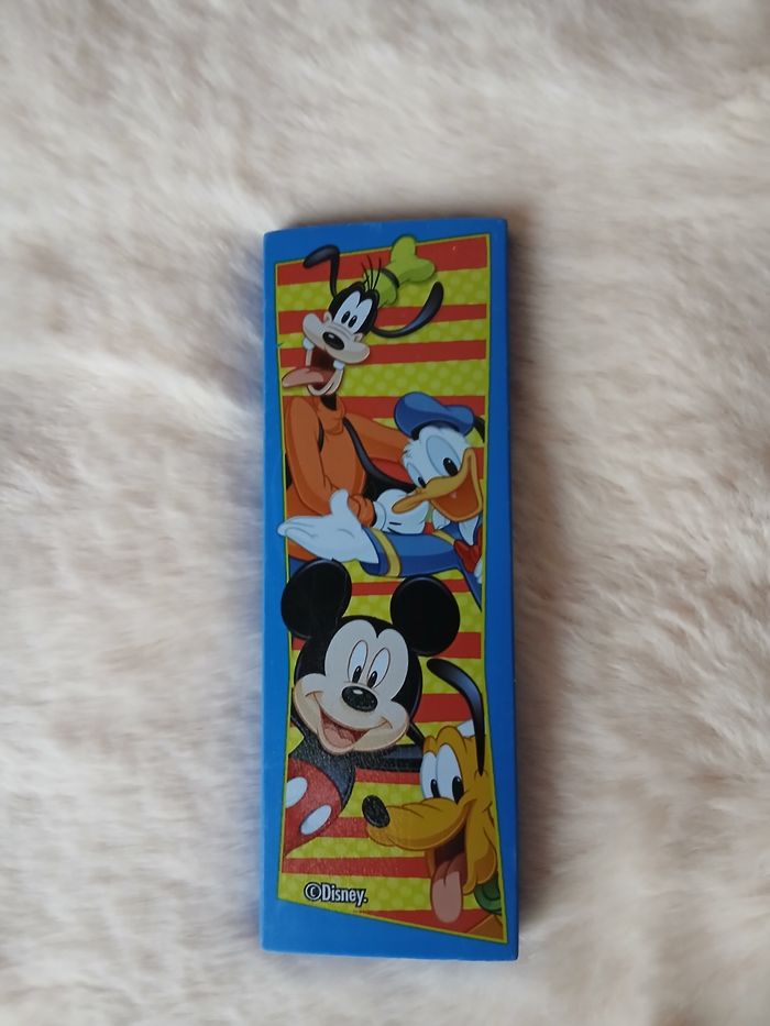 Papeterie Disney: 6 Crayons-couleur Minnie +Maxi gomme Mickey & ses amis - photo numéro 3