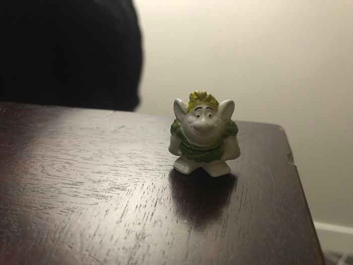 Figurine mini troll reine des neiges disney