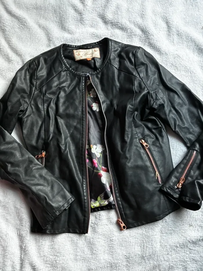 Veste en cuir - photo numéro 2