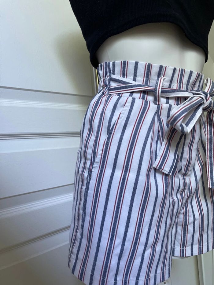 Short à rayures - photo numéro 5