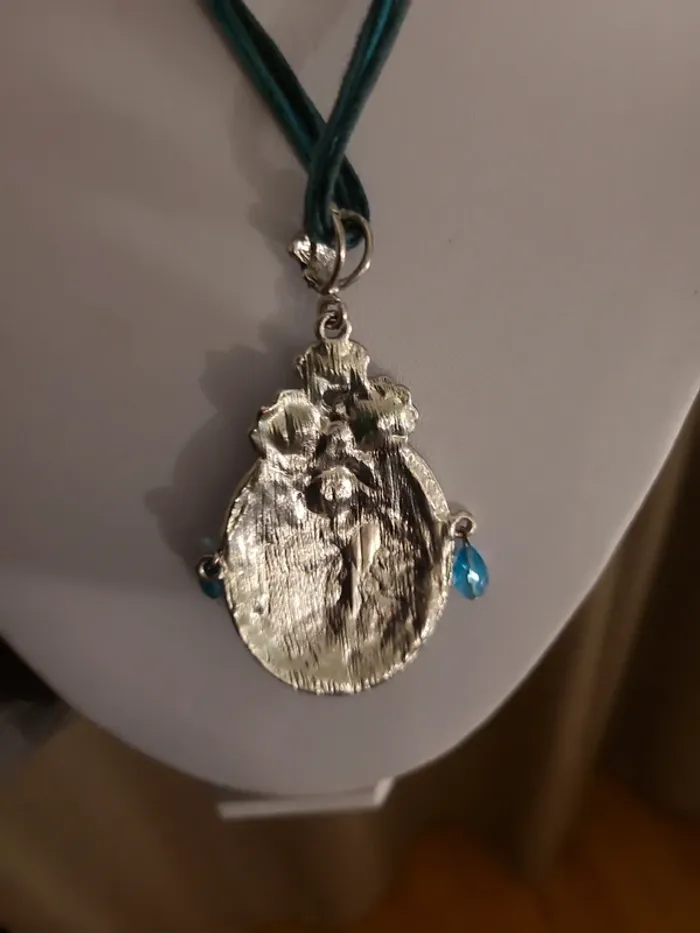 Collier fantaisie bleu - photo numéro 5