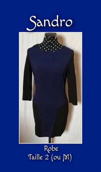 Robe courte bleu noir moulante taille 2 ou M Sandro