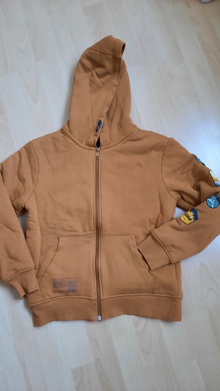 Sweat-shirt zippé avec capuche neuf - photo numéro 2