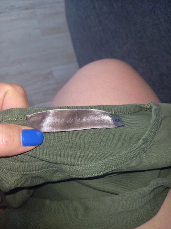 Tee-shirt manches longues kaki. - photo numéro 3