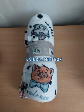 Couverture bébé / Blanket Disney Baby Chats Marie Berlioz Toulouse Oliver Figaro