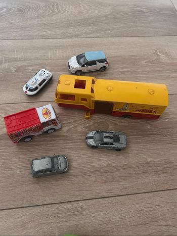 Lot jouets