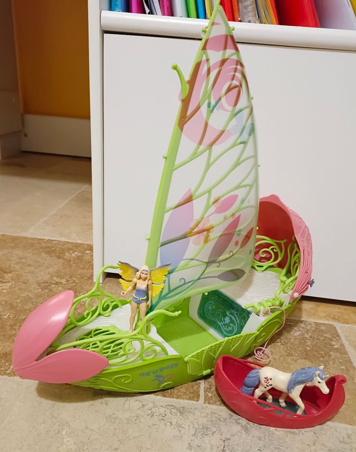 Schleich bateau fée