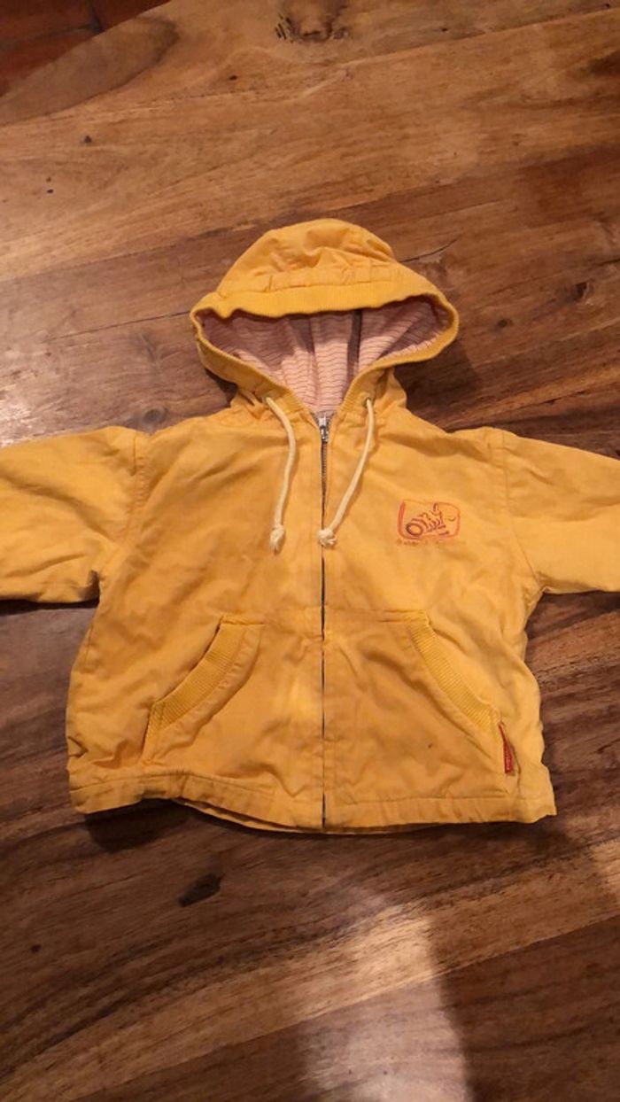 Veste 1 an
