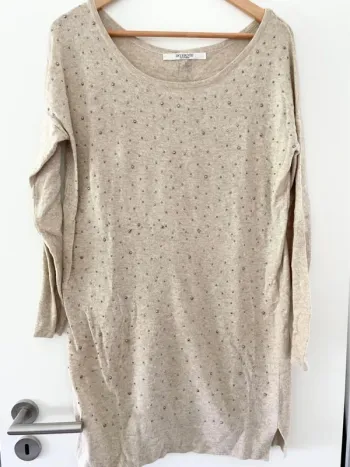 Très jolie Robe pull interdee beige