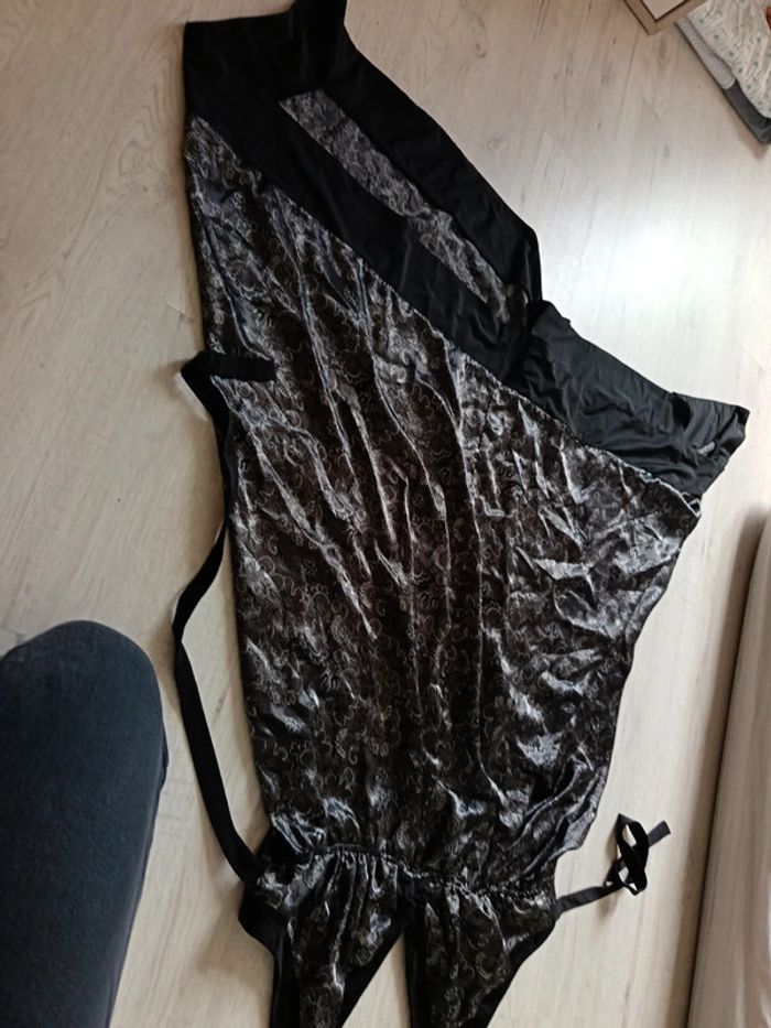 Robe femme T 48 - photo numéro 4