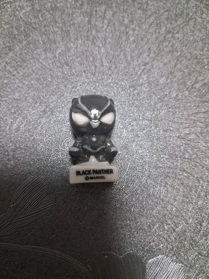 Fève. Black Panther. Marvel - photo numéro 2
