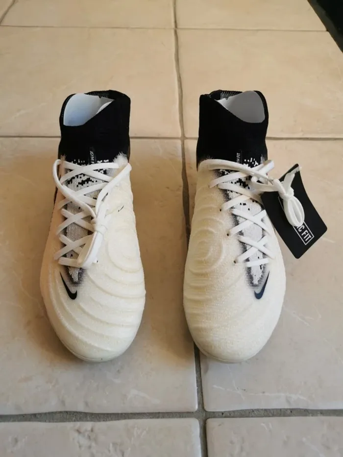 Crampons Nike phantom 2 luna élite sg pro - photo numéro 2