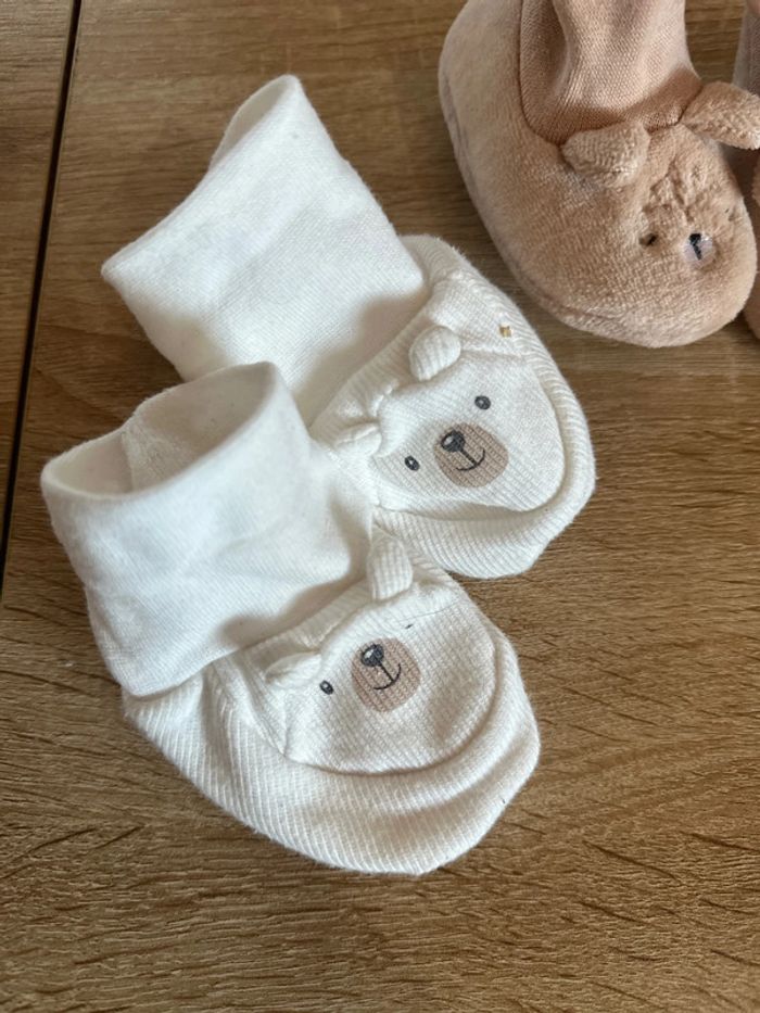 Lot 2 paires de chaussons naissance - photo numéro 2