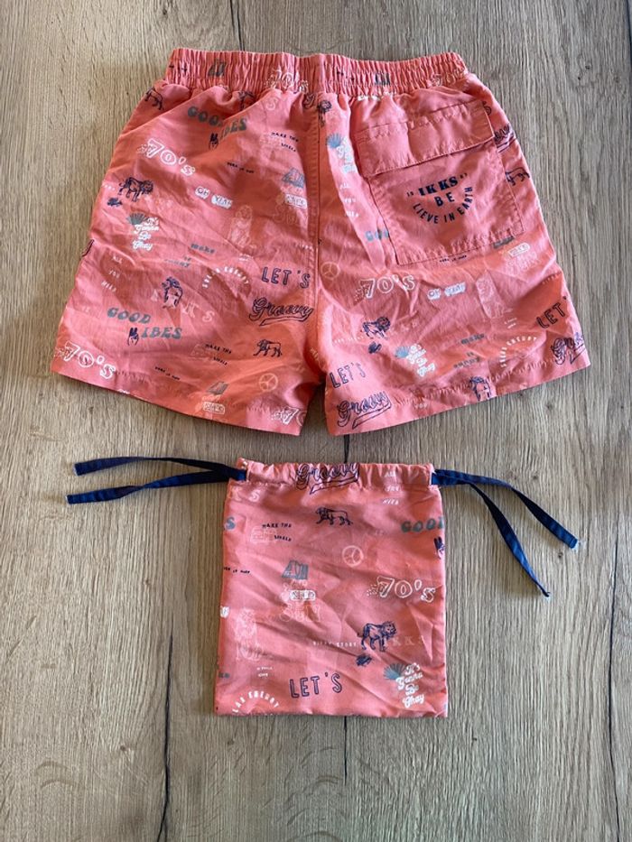 Short de bain ikks taille 10 ans excellent état - photo numéro 15