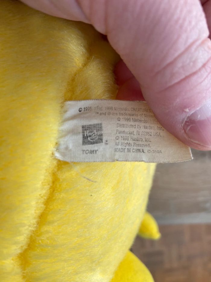 Peluche pikachu tomy vintage - photo numéro 6