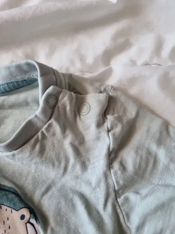 Tee-shirt 92cm - photo numéro 4