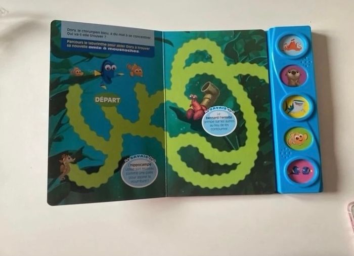 Livre sonore pour enfant Disney TRÈS BON ÉTAT dessin animé Dory - photo numéro 2