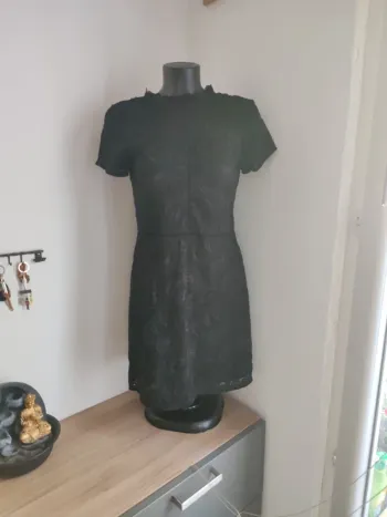 Robe noir la halle taille 40