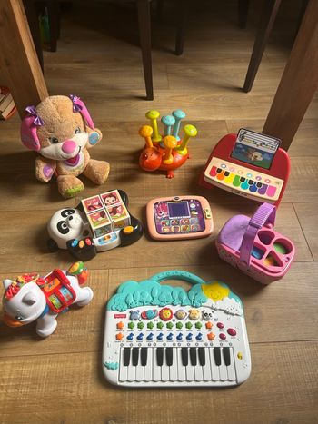 Gros lot jouets 1er âge 