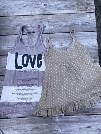 Lot de deux débardeurs