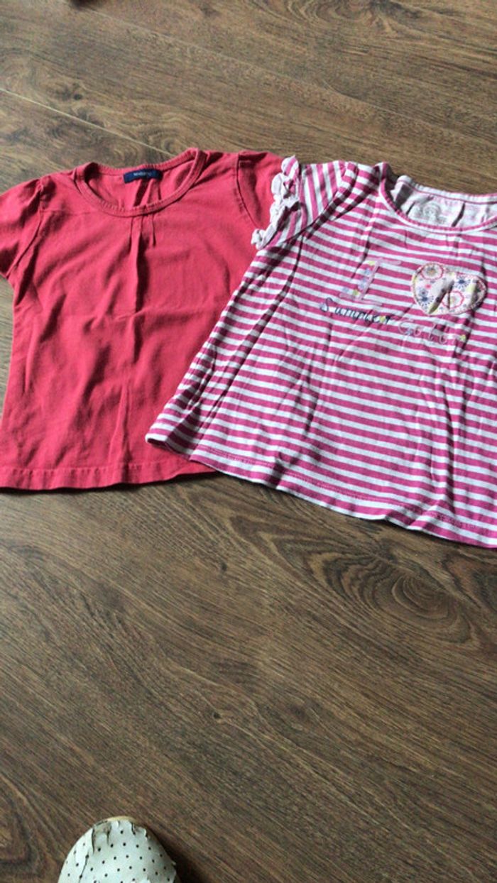 2 tee-shirts été 4 ans
