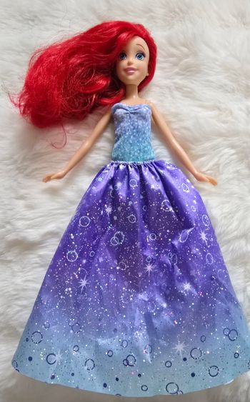 Poupée disney ariel la petite sirène neuve
