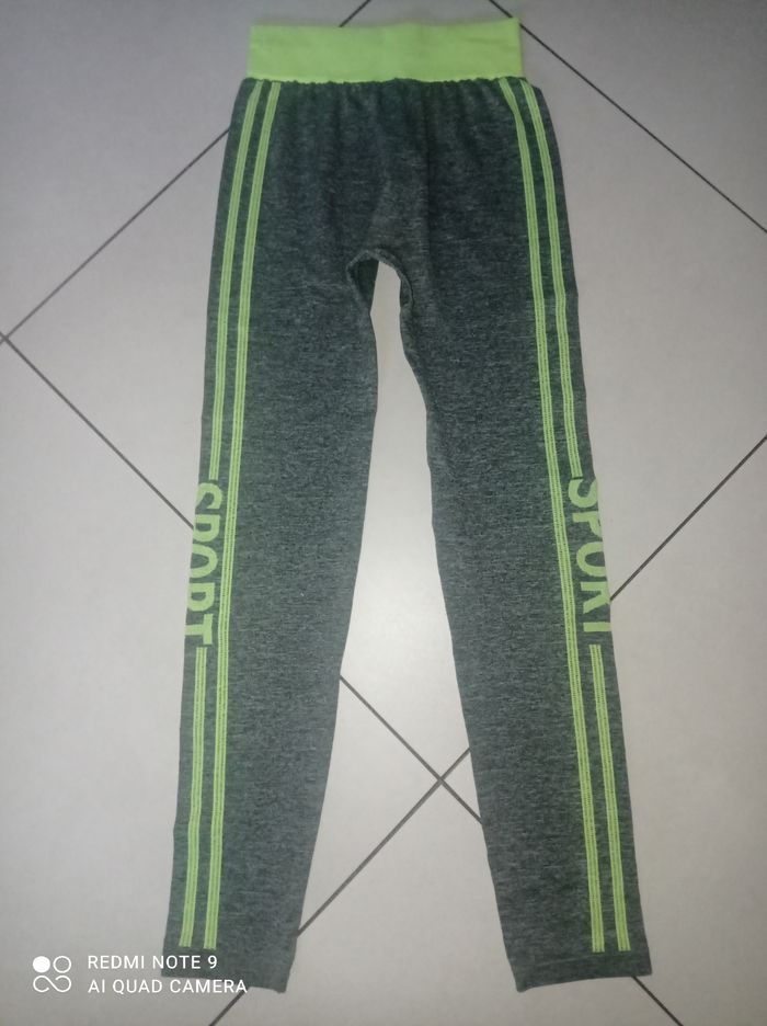 Ensemble de sport - photo numéro 4