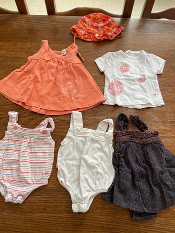 Bébé fille naissance