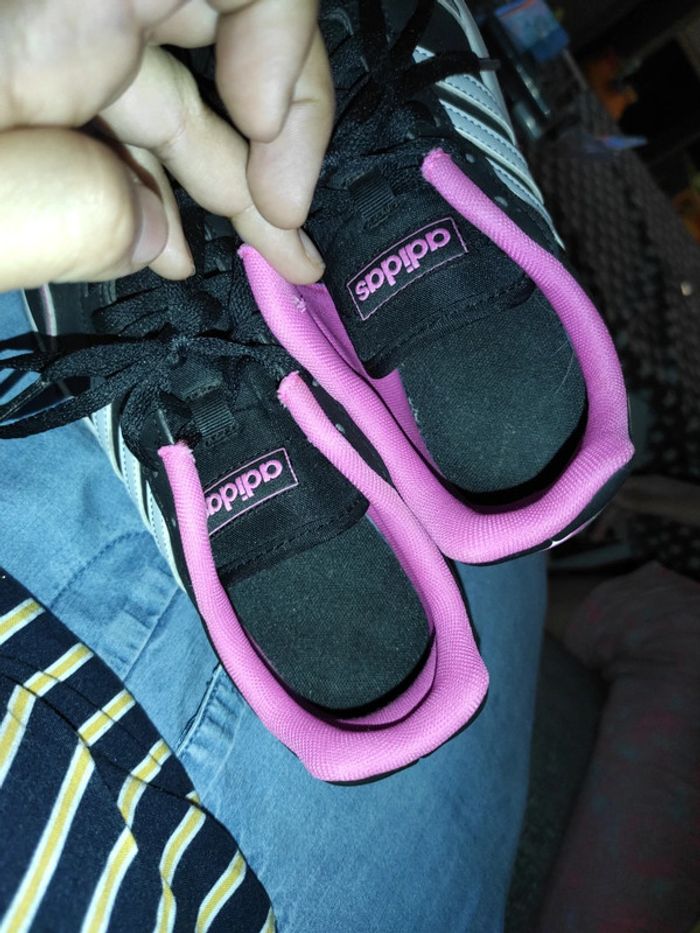 Baskets adidas noir et rose - photo numéro 5