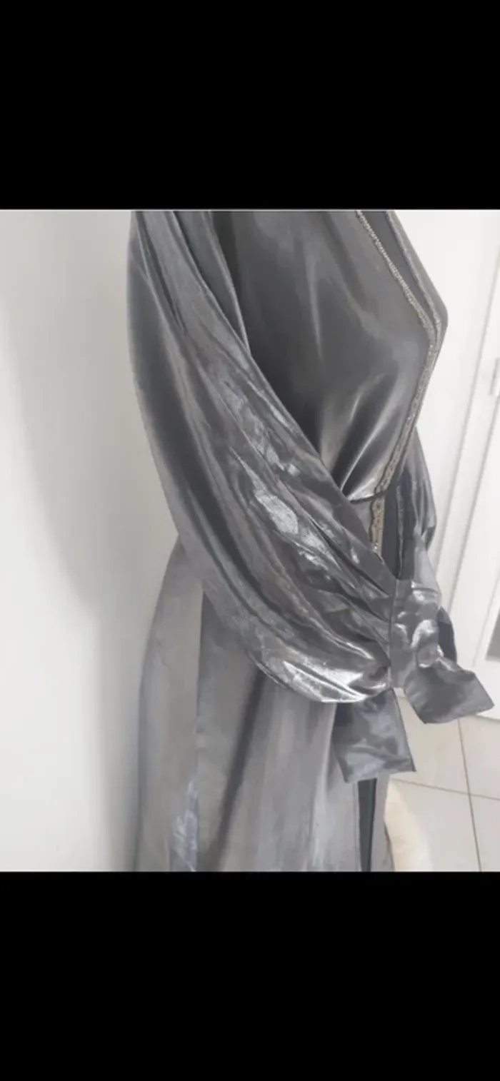 Robe kimono 👘 4 pièces argenté noir neuve - photo numéro 5