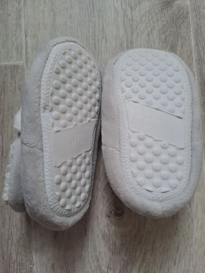 Chaussons fourrés 20-21 Bout'chou - comme neufs - photo numéro 2
