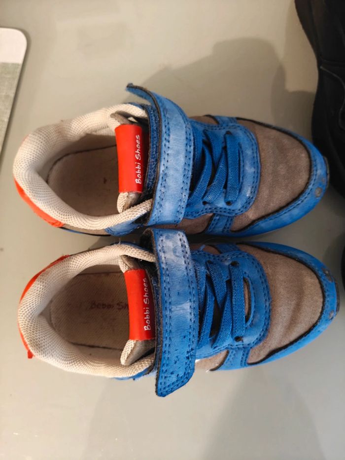 2 paires de baskets - photo numéro 4
