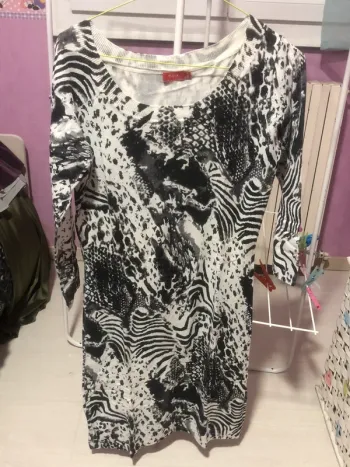 Robe Tissaia zébrée(noir), M / 38 / 10