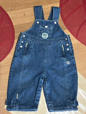 ☆☆ Salopette en jean doublée polaire Kiabi taille 18 mois en BEG