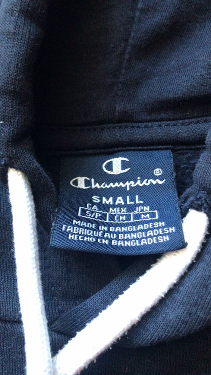 Sweat a capuche - photo numéro 3