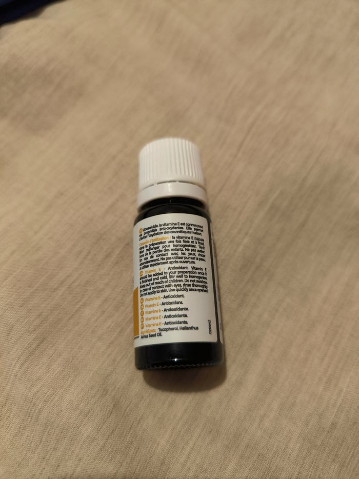 Vitamine E Centifolia 10 ml pour faire des cosmétiques soi-même - photo numéro 2