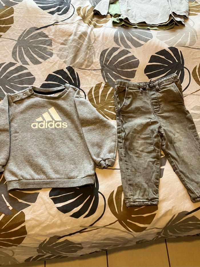 Lot de vêtements 18 mois - photo numéro 2