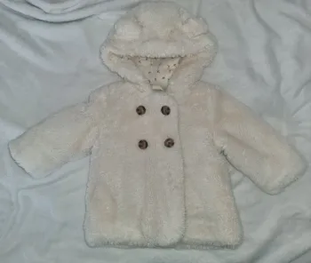 Manteau taille 12 mois