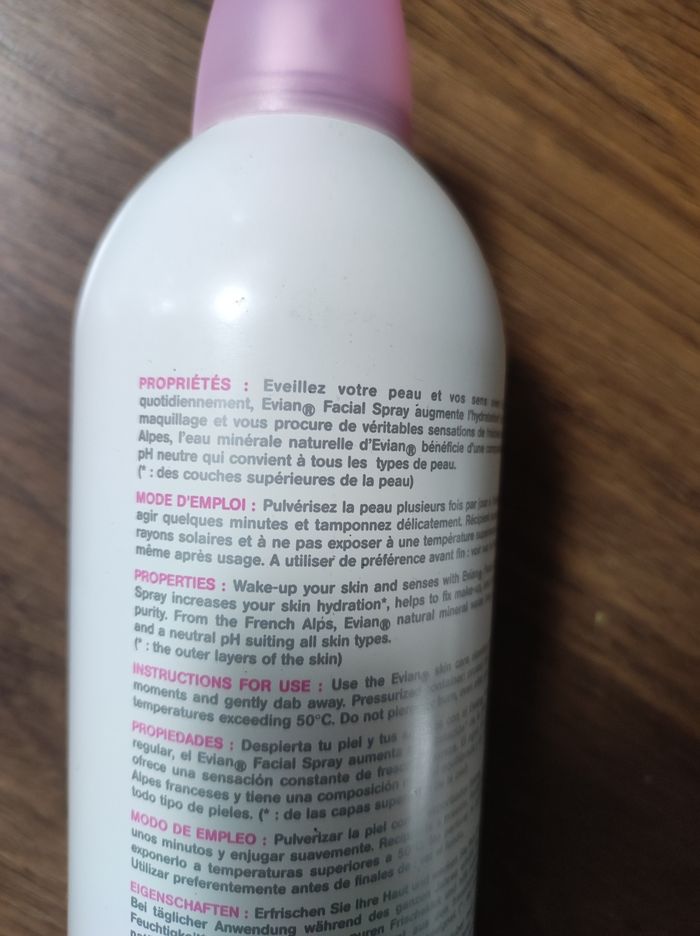 Brumisateur Evian 400ml comme neuve - photo numéro 4