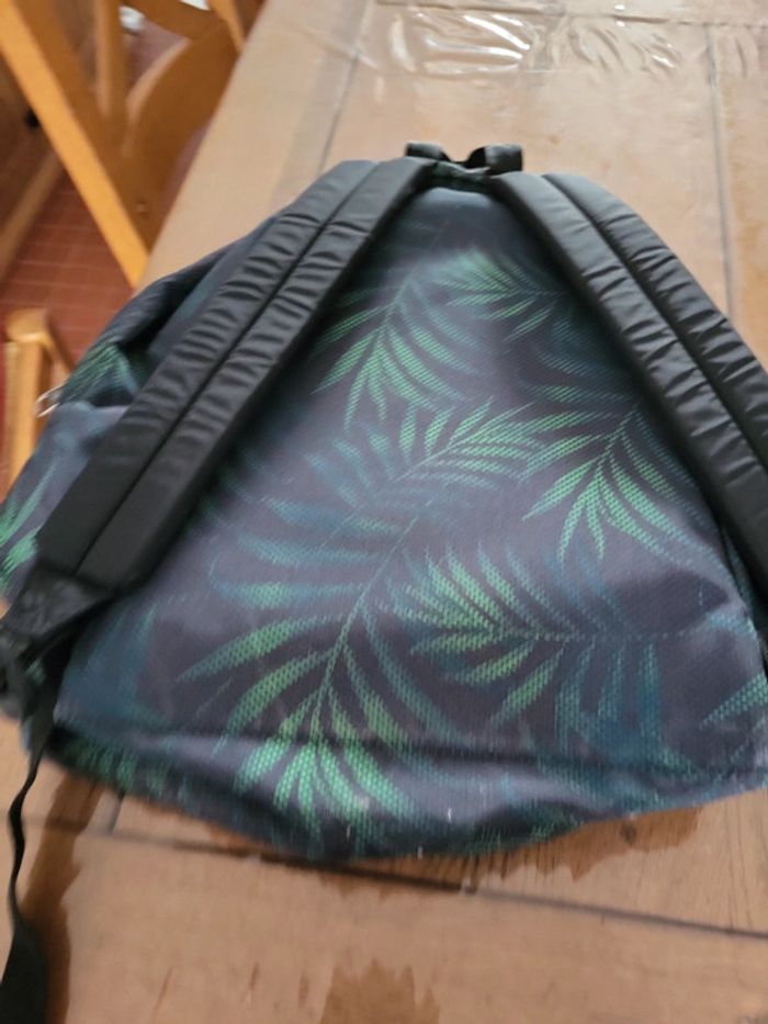 Sac a dos eastpak - photo numéro 6