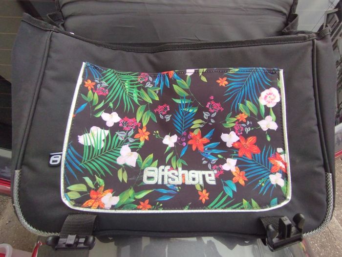 Cartable scolaire - photo numéro 2