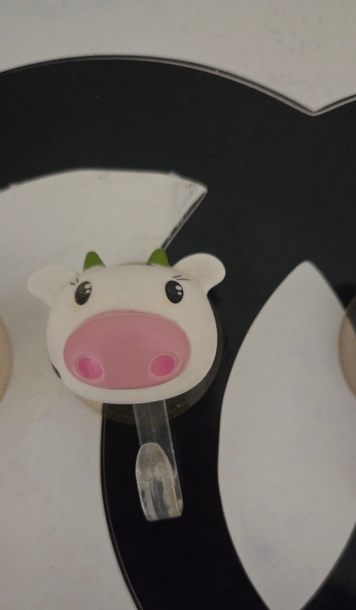 Lot de 4 crochets ventouse vache 🐄 – déco cuisine / salle de bain – style mignon kawaii - photo numéro 3