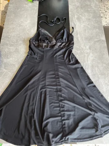 Robe dos nus Taille 36-38
