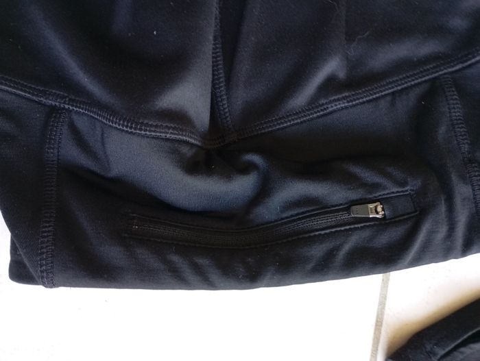 Ensemble lot  tee shirt et pantalon taille XS 14 ans - photo numéro 3