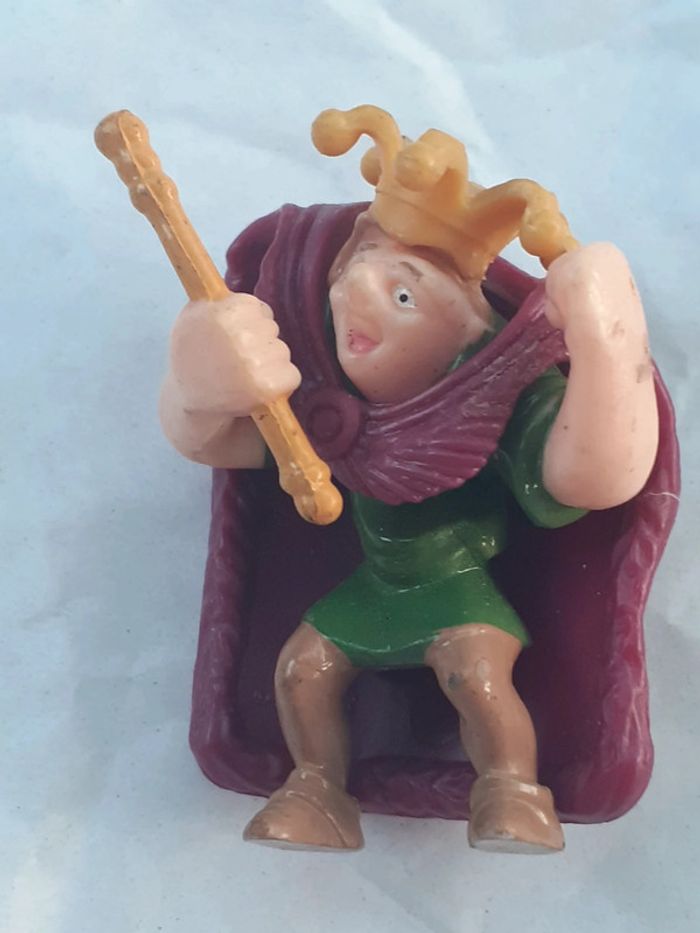 🍫 Quasimodo roi notre dame de Paris Kinder - photo numéro 2