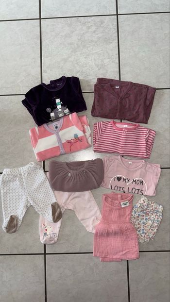 Lot fille taille naissance TBE 