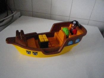BATEAU PIRATE 1ER AGE
