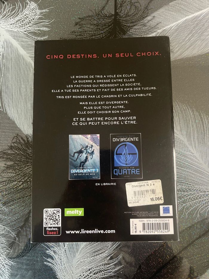 Livre Divergente 2 - photo numéro 2