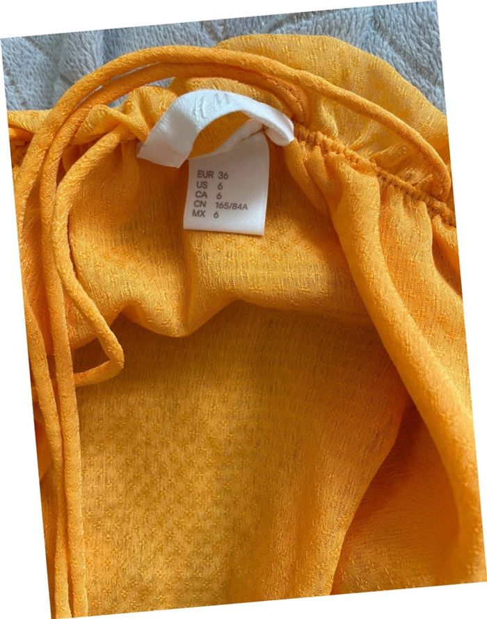 Top H&M jaune taille 36 - photo numéro 3